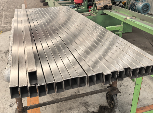 成都建筑工程行业用不锈钢无缝钢管